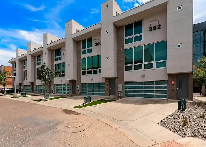 Apartment Lofts *